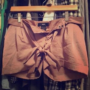 Mossimo tan shorts